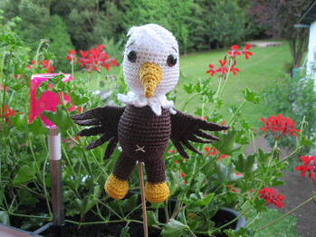 Das ist mein Adler Hans. Wie immer eine tolle Anleitung. Danke :-)