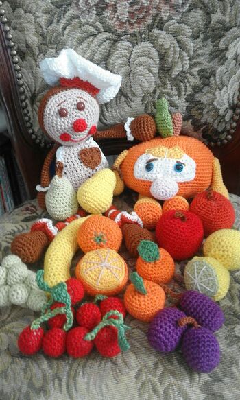 Eine sehr schöne Anleitung. Mandarinchen ist Weihnachten als Beikoch in einer Puppenküche gelandet