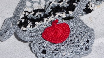 Eine neue Variante mit Chip-Täschchen und aufgenähtem Label 