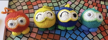 Die kleinen waren glaube meine ersten bunten gehäkelten stücke..für meine arbeitskollegen in ihren lieblingsfarben