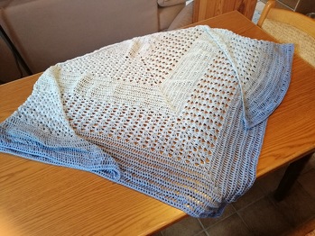 Sehr einfach zu häkeln. Toll erklärt und das Werk sieht auch spitze aus.