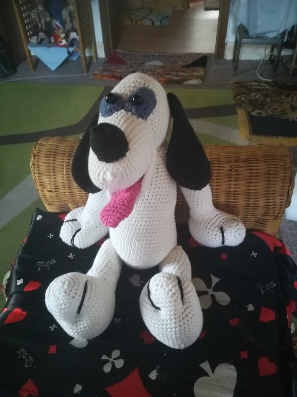 Häkelanleitung Schnuffelhund Othello