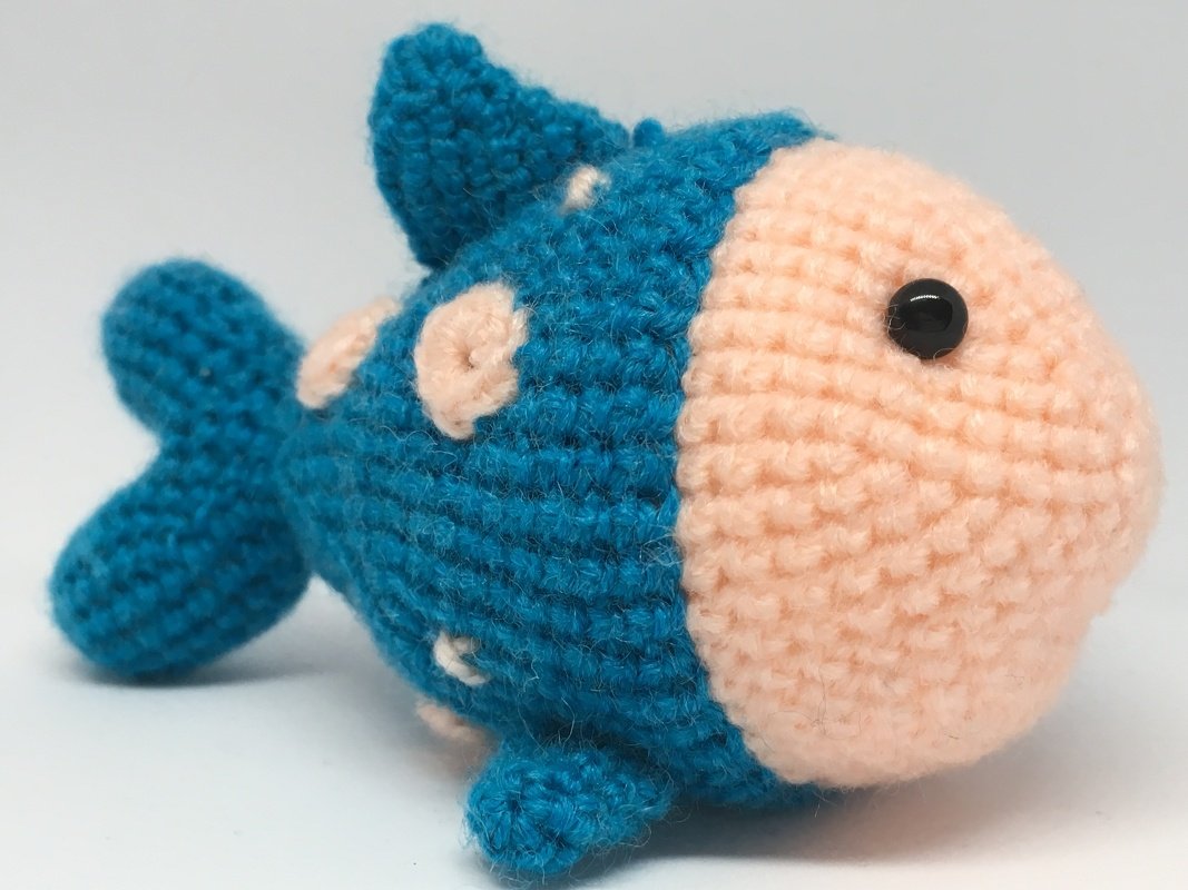 Pünktchen der Fisch -- Häkelanleitung von / Haekelkeks®