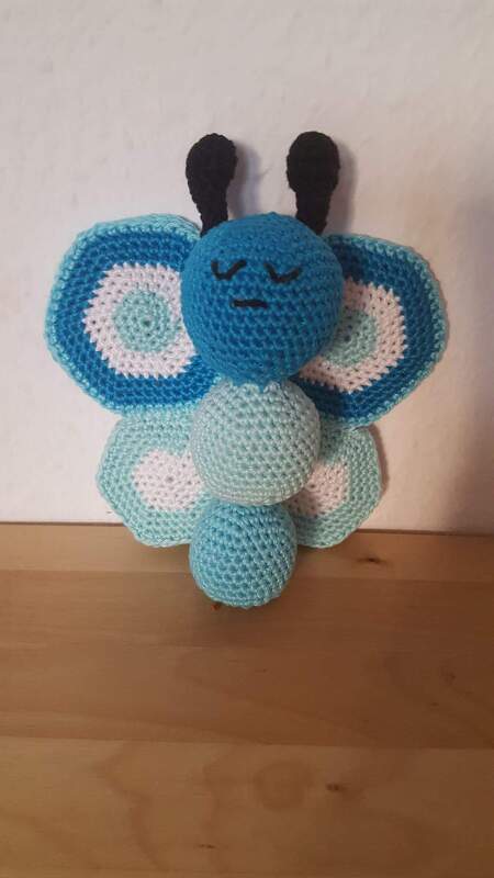 Rassel Schmetterling Luise