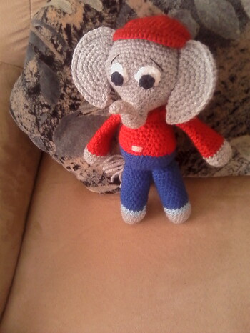 Der Elefant hat sich sehr gut häkeln lassen. Tolle Anleitung.  Habe ihn schon zweimal gehäkelt