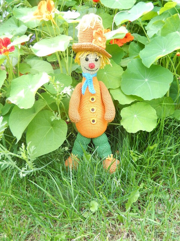 Kürbis-Scheuche  - Häkelanleitung