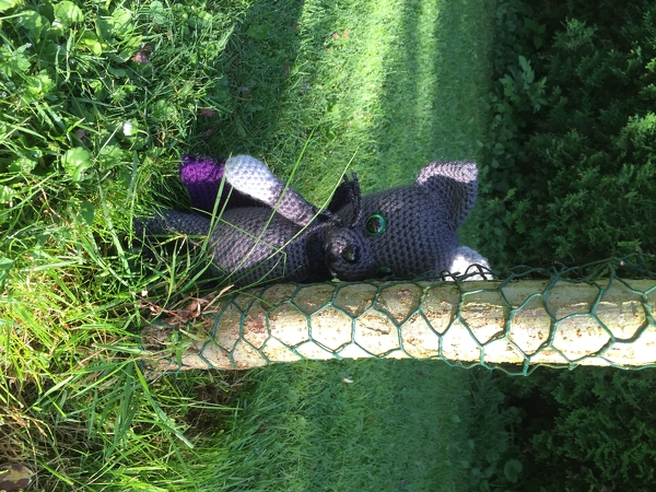 Häkelanleitung Vampirkatze, perfekt für Halloween!