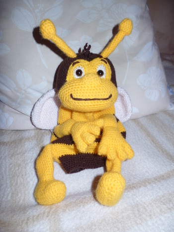 Hat super geklappt und ich liebe diese Biene :-)