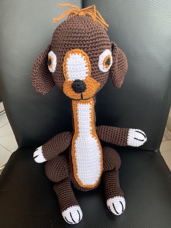 Mein Prosecco Hündchen ist ganz niedlich geworden, die Anleitung (nach anfänglichen Backout ????) ist sehr gut umsetzbar.