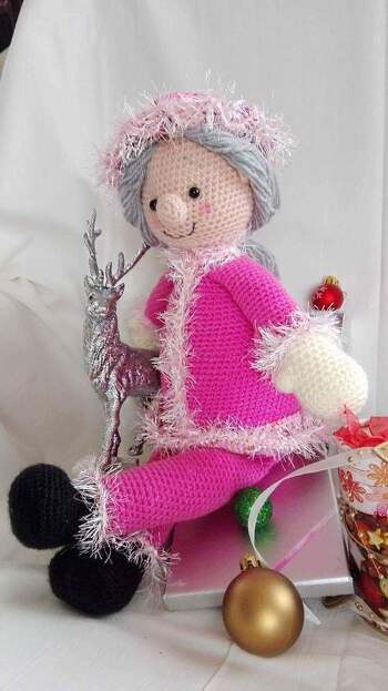 Das ist meine Nikolaus Frau
Diese Anleitung ist sowas von niedlich ich bin immer wueder begeistert