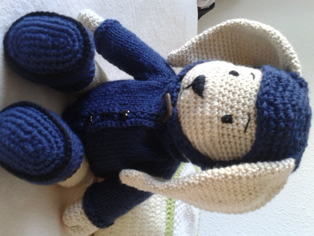 Häkelanleitung Blauer Hasi, ca. 40 cm