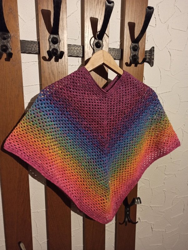 Häkelanleitung - Poncho Granny Rose - sehr einfach