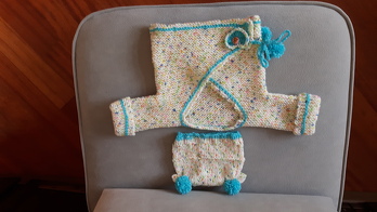 Gleich mal übers Wochenende nachgestrickt etwas abgewandelt