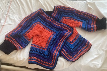Meine gehäckellte Jacke ist wirklich originel ! Findet es ihr nicht?