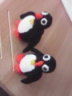 Der Pinguin ist nicht mehr alleine, er hat ein neues Zuhause bei meiner Tochter gefunden. Hat sich gut häkeln lassen, sehr gute Anleitung, habe ich etwas verändert.