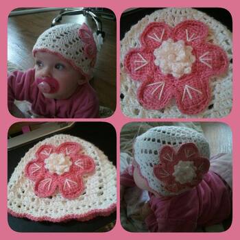 Anleitung gibt es hier :https://www.crazypatterns.net/de/store/Haekelteufel