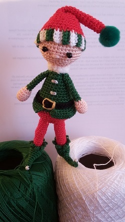 Garnknäule als Größenvergleich