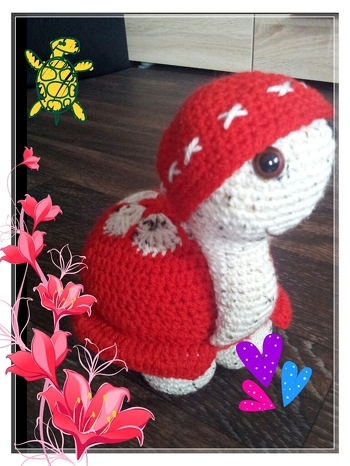 nach einer wundervollen Anleitung von Streifgetier :-)...ein Blumenkrötchen