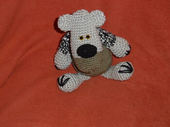 Der fleckige Eisbär.