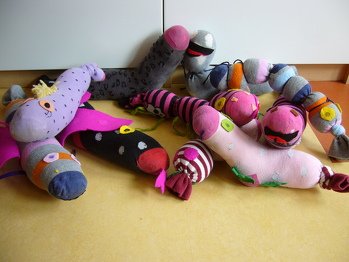 Sockenwürmerhaufen - beste Verarbeitung alter Socken. Auch mit Loch :-D