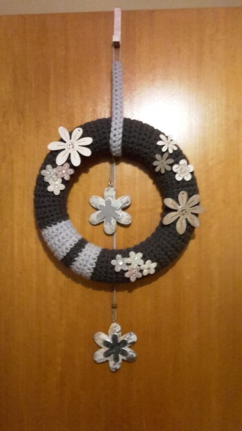 Umhäkelter Türkranz .. Wolle: MyBoshi No 1