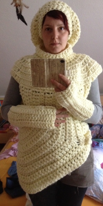 Der nächste Kälte Tag kann kommen! Danke für diesen schönen asymmetrischen Poncho!