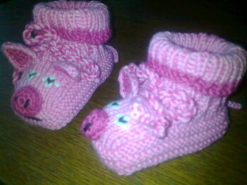 Eine Bekannte liebt kleine Schweinchen, sind die nicht süß geworden?