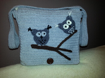 Handtasche Eulen gehäkelt.