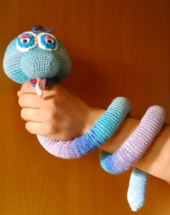 Das ist die lustige Schlange Elsa von Streifgetier.