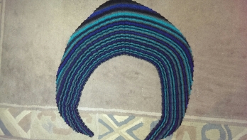 Mit Sockenwolle gestrickt . Mein Resli Wellen Schal