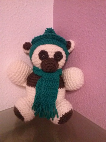 Endlich fertig mein erster Teddy :)