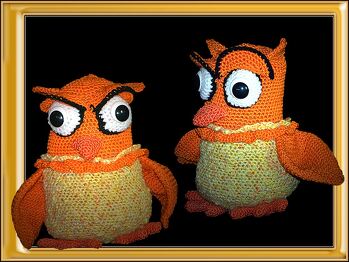 Nach der Anleitung von Josasu
Das Häkeln der Eule hat wunderbar geklappt. Sehr gut beschrieben und bebildert und hat gar nicht lange gedauert, da guckte mich die Eule schon an :-)