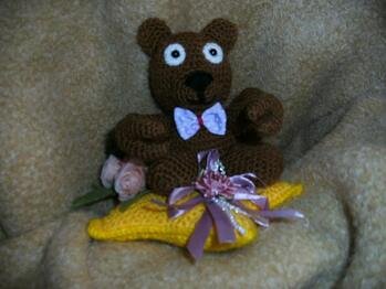 Nr. 1o - der Skorpion  - aus der Bärchen-Sternzeichenserie von kleinermond80 - von mir gehäkelt und noch zusätzlich etwas dekoriert.