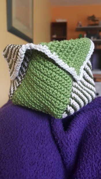 Das Körbchen ist zwar die größte Anzahl an Maschen, aber für meinen Zweck zu klein geraten...
Easy in der Verarbeitung, gut Beschrieben