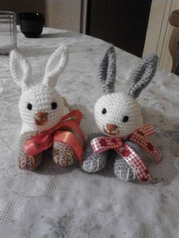 die kleinen häschen , habe verschiedene schon gefertigt danke für die anleitung