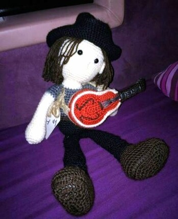 gitarrenboy - ca 30cm groß ,