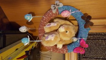 kurz vor Ostern fertig gestrickt und Dekoriert nach meiner Fantasie.