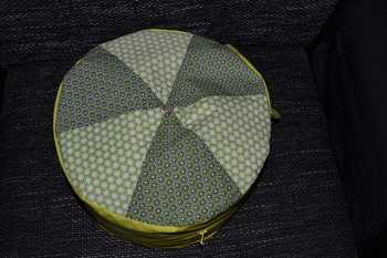 Hmmm..Yoga - Kissen, einfach zu nähen und ganz große Klasse im Gebrauch.