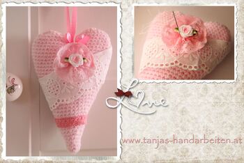 Kostenlose Anleitung https://www.crazypatterns.net/de/items/12146/tilda-herz-kostenlose-haekelanleitung