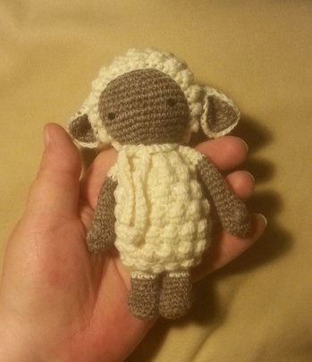 Mein Mini Lupo nach einer Anleitung von Anna Beltschenko.