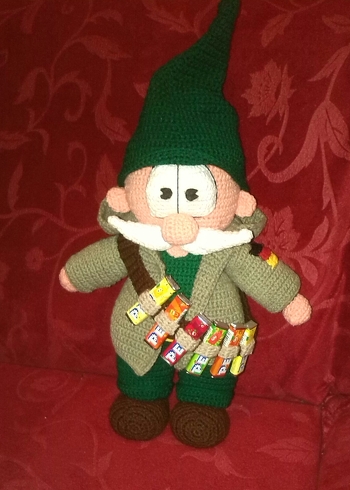 Terrorzwerg nach Anleitung von Maladesign. Den hat mein "kleiner" Bruder zum Geb. bekommen.