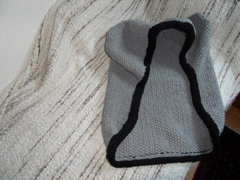 Für meinen Hund Trolli , einen Schlafsack.