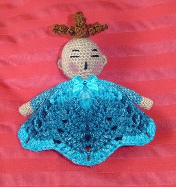 Träumerle - schnuffeltuch
Anleitung:https://www.crazypatterns.net/de/store/CrochetArtDesign