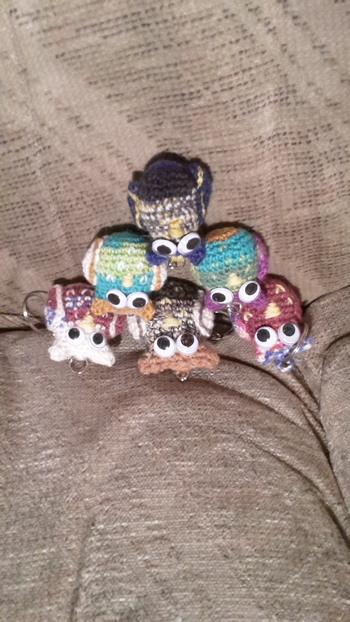 Tolle Sache um sockenwolleresten zu verwerten.
Leider kann ich das foto nicht drehen