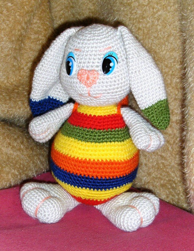 Häkelanleitung Hase Lilli Kunterbunt