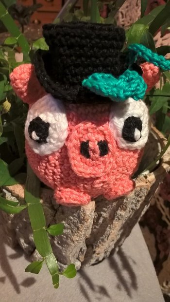 Die Anleitung war leicht zu verstehen.Die Schweinchen kommen immer auf meine Geschenke un d sind inzwischen sehr beliebt