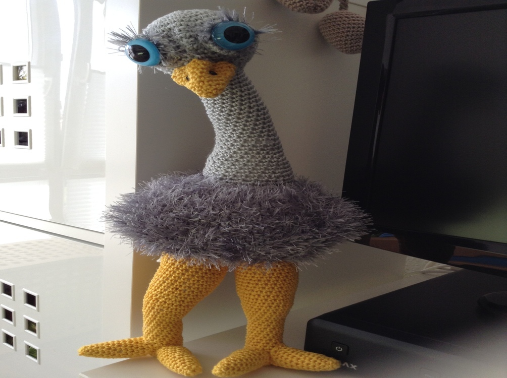 Vogel Strauß Häkelanleitung Amigurumi