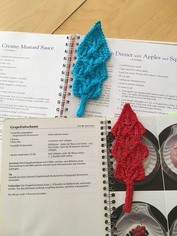 Gestricktes Lesezeichen in Ajourmuster &quot;Page Turner&quot;