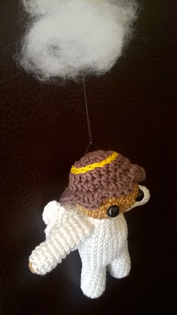 Schutzengelchen mit Flügeln. Rasselpüppchen und Engelbär dienten als Vorlagen. Danke!!