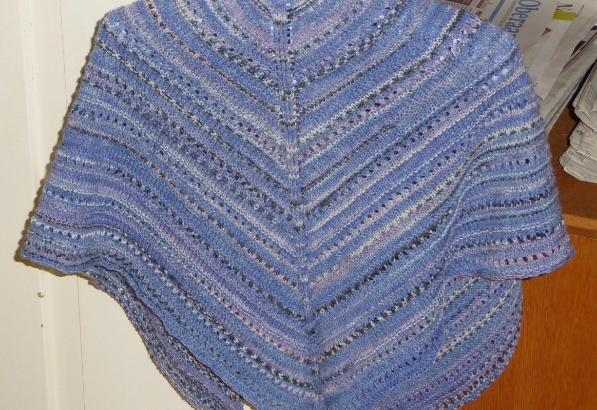 Strickmuster für Dreieckstuch aus Sockenwolle "Have a Seat Please"